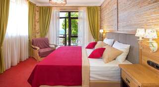 Гостиница «Дача» Кабардинка Стандартный двухместный номер с 1 кроватью или 2 отдельными кроватями и видом на море-5